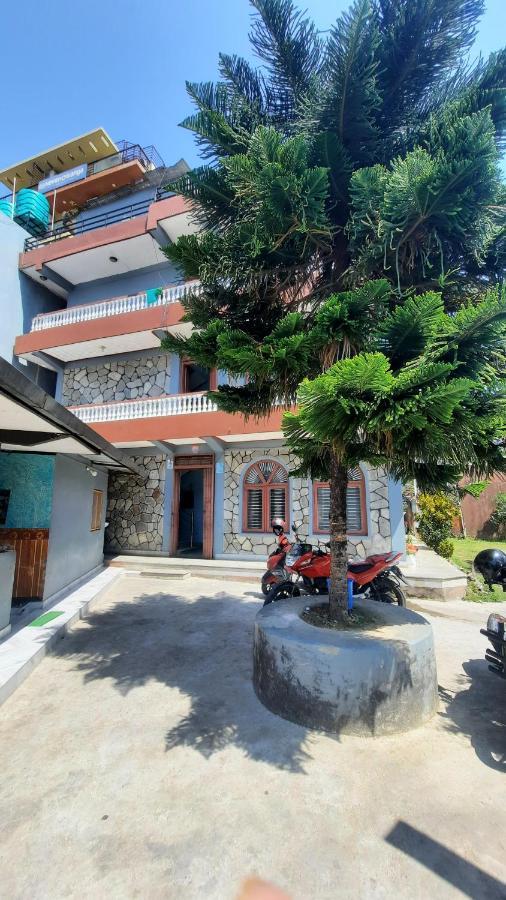 Hotel Lake Garden Pokhara Kültér fotó